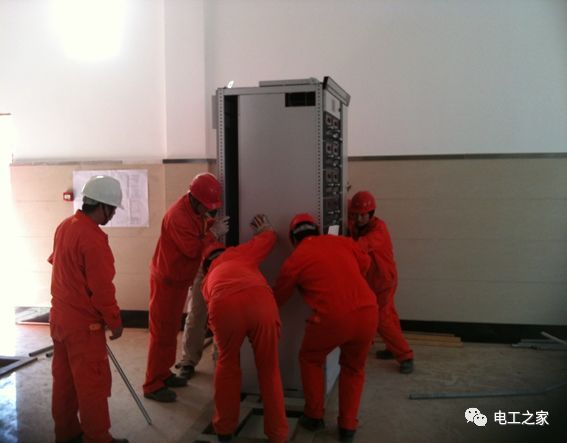 一條完成開關柜安裝，電纜橋架施工，電纜敷設及布線施工，照明配電箱施工