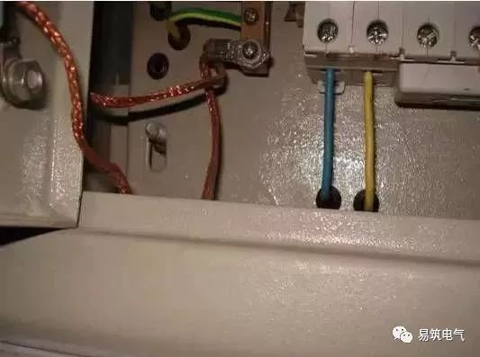 配電箱的布線和安裝的通用標(biāo)準(zhǔn)是什么?我們應(yīng)該注意哪些問(wèn)題?圖片和文本的詳細(xì)說(shuō)明