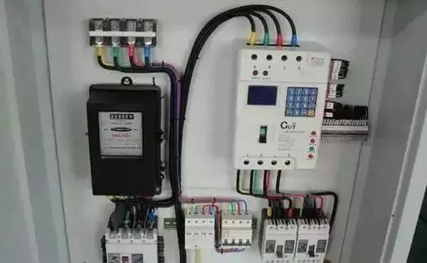 配電箱內部結構詳細分析,誰看誰懂,學不求人!