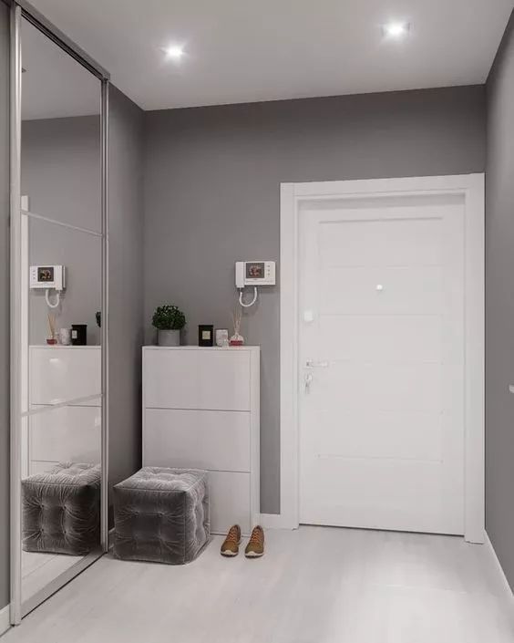 你家人的配電箱隱藏得好嗎？新房子的裝飾看起來很漂亮，因為做得很好。