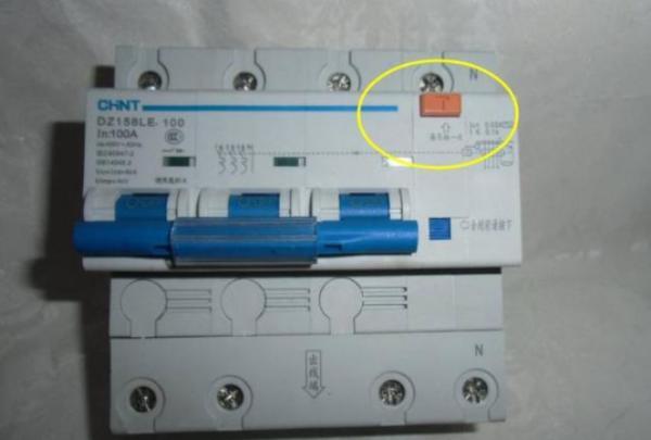 配電箱在此生命安全鍵中,務(wù)必記住每月按一次,事故會遲到