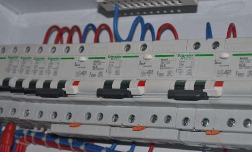 配電箱開關的并聯方法是什么?讀完之后,我學到了很多。讓我們趕快把它收起來。